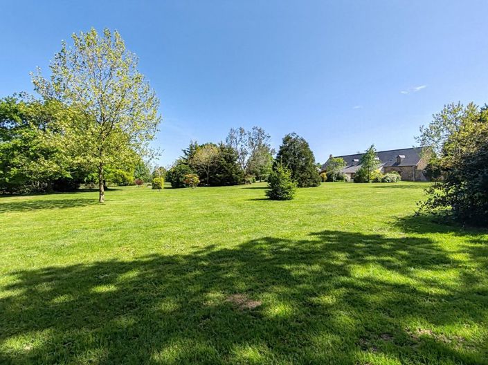 Image No.38-5 Bed Property for sale