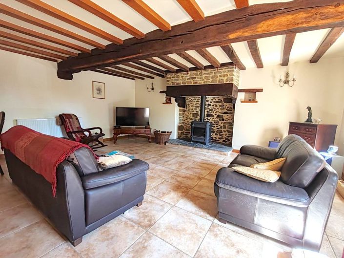 Image No.7-5 Bed Property for sale