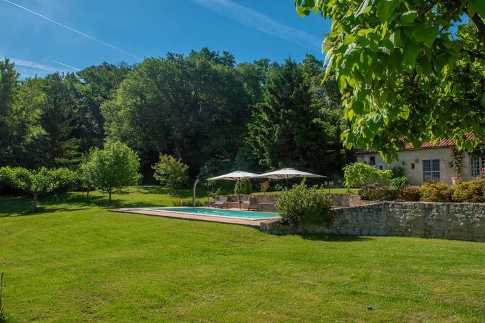 Image No.3-5 Bed Property for sale