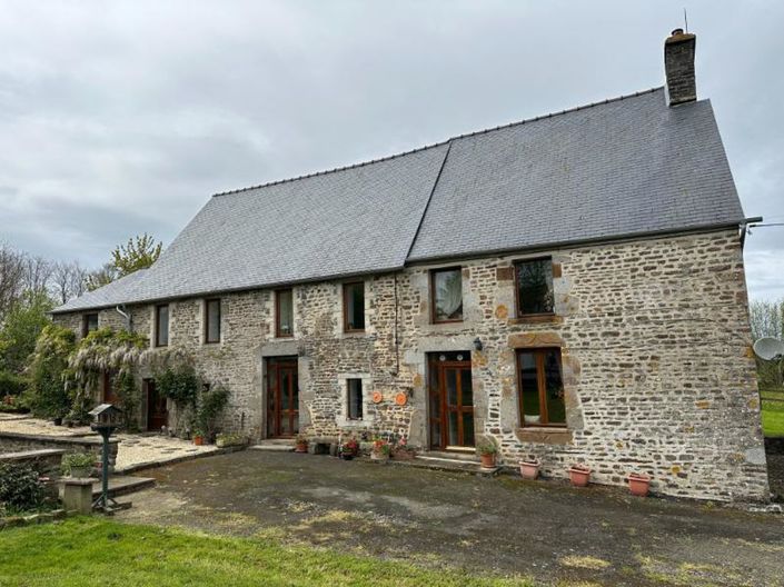 Image No.17-Propriété de 4 chambres à vendre à Tinchebray