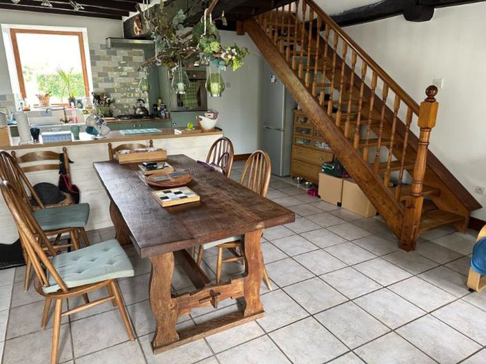 Image No.3-Propriété de 4 chambres à vendre à Tinchebray