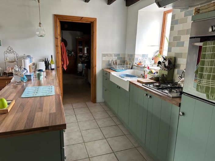 Image No.8-Propriété de 4 chambres à vendre à Tinchebray