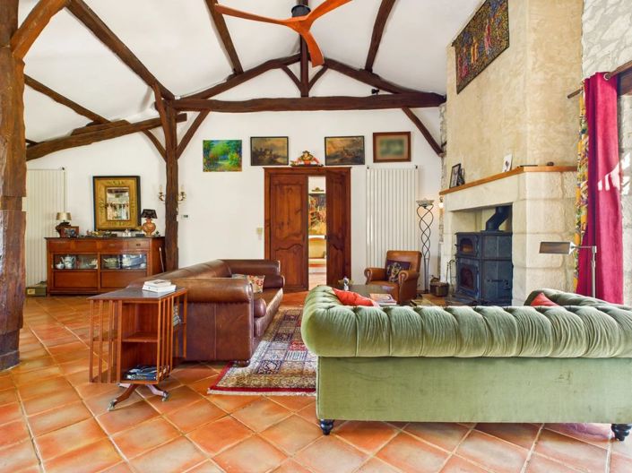 Image No.6-4 Bed Property for sale