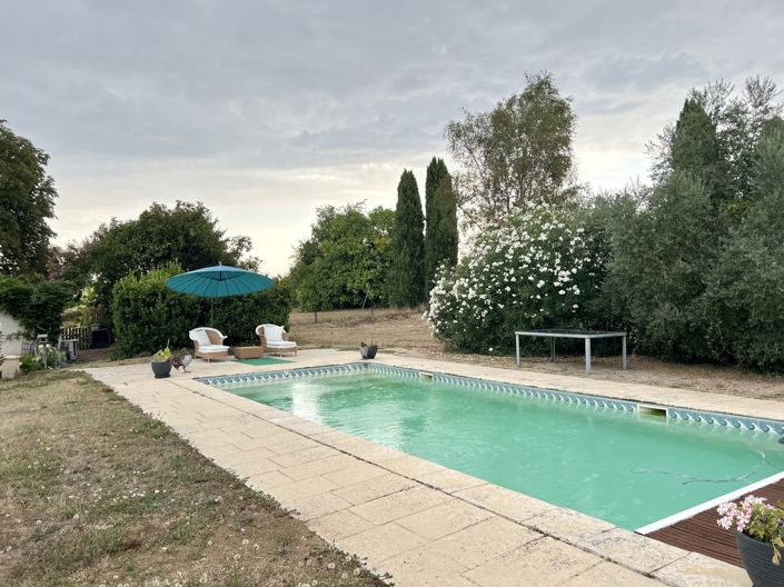 Image No.34-5 Bed Property for sale