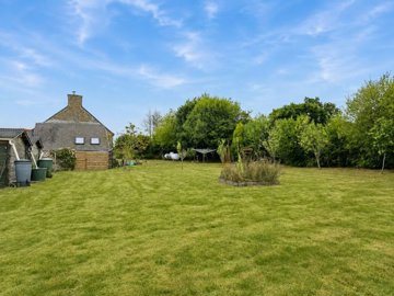 hazel-edwards-field-to-house-use