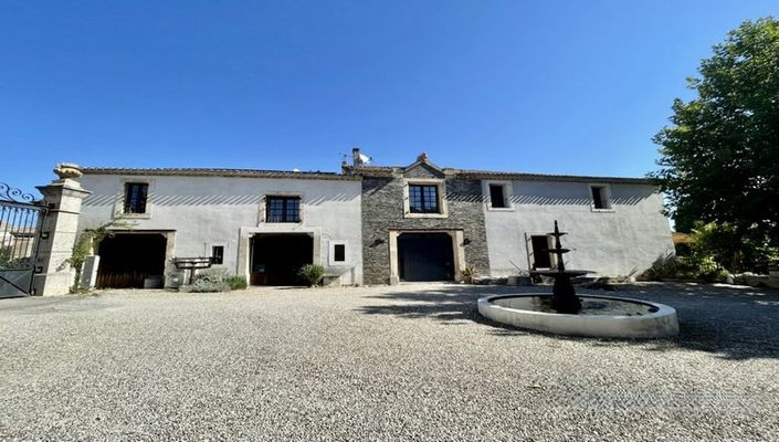 Image No.12-6 Bed Property for sale