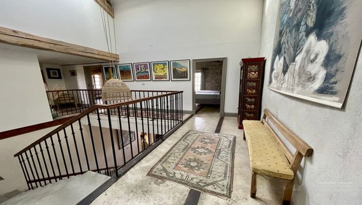 Image No.23-6 Bed Property for sale
