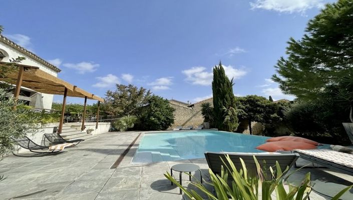 Image No.30-6 Bed Property for sale