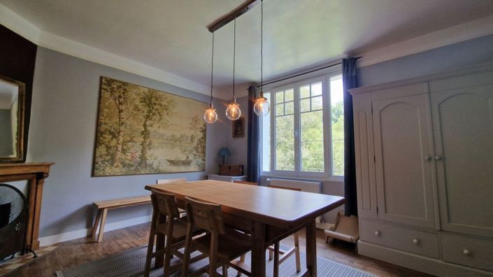 Image No.7-4 Bed Property for sale