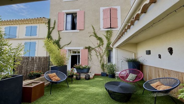 Image No.4-5 Bed Property for sale