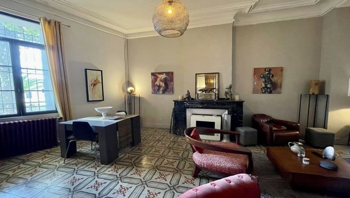 Image No.6-5 Bed Property for sale