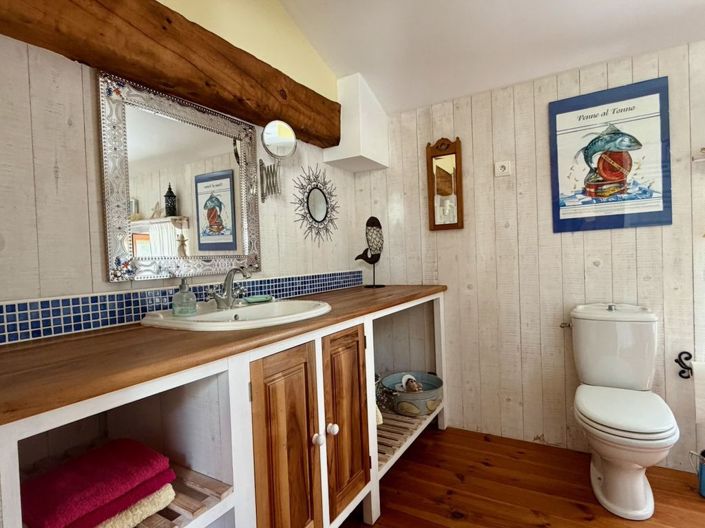 Image No.11-3 Bed Property for sale