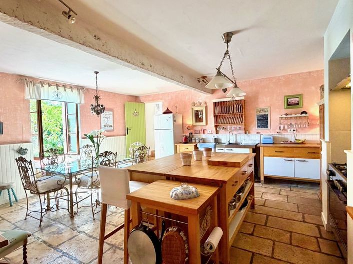Image No.2-3 Bed Property for sale