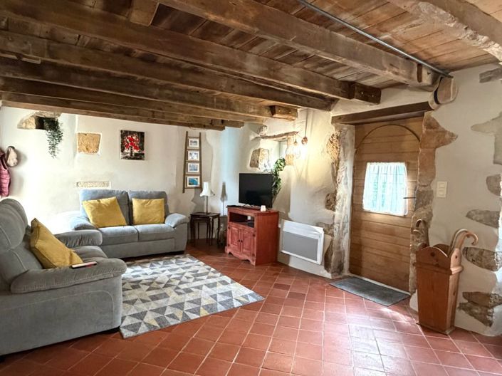 Image No.6-2 Bed Property for sale
