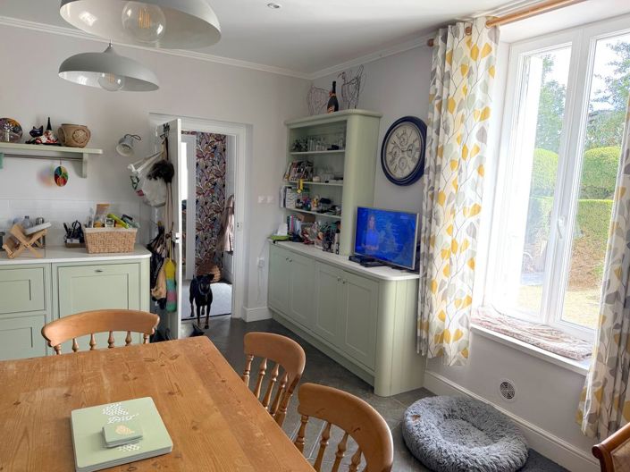 Image No.7-3 Bed Property for sale