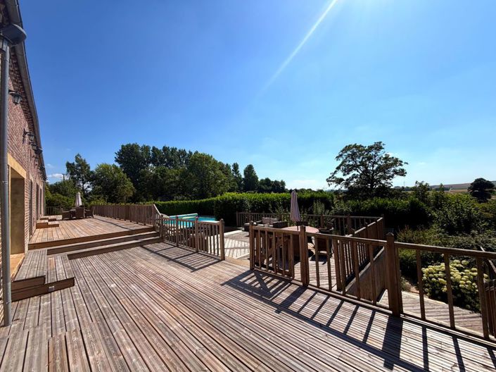 Image No.44-7 Bed Property for sale