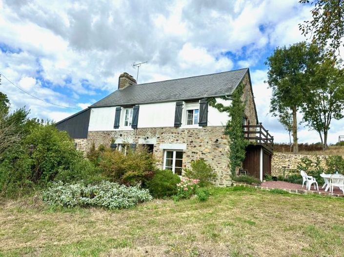 Image No.23-4 Bed Property for sale