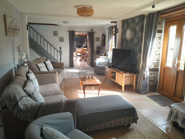 Image No.2-3 Bed Property for sale