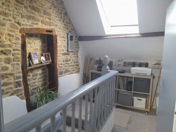 Image No.9-3 Bed Property for sale