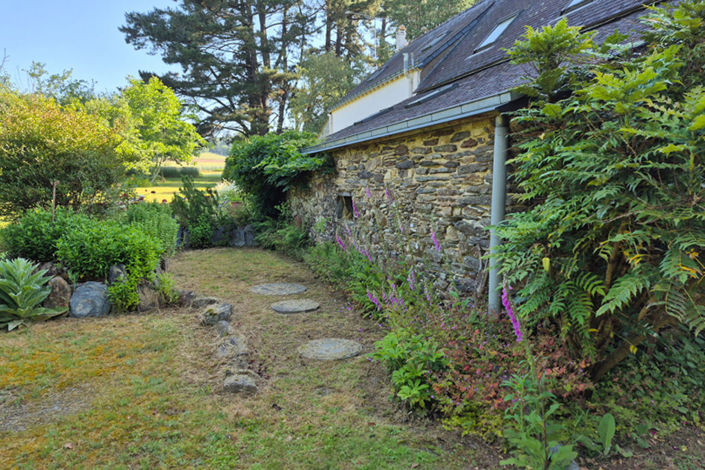Image No.14-3 Bed Property for sale