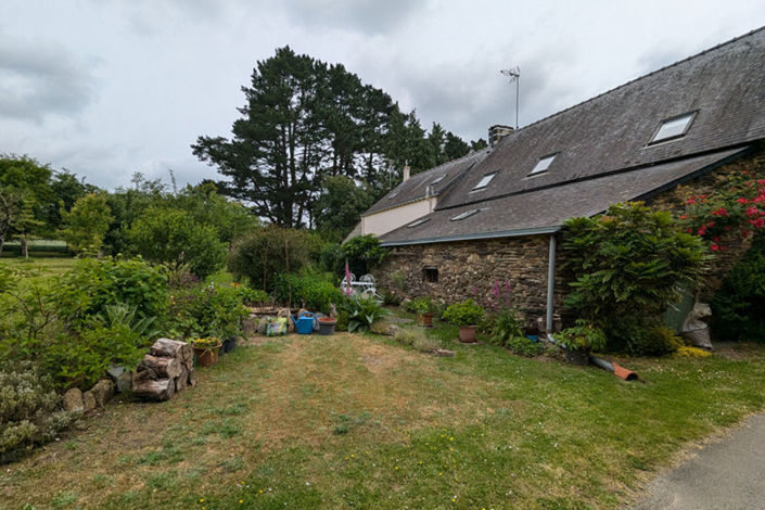 Image No.15-3 Bed Property for sale