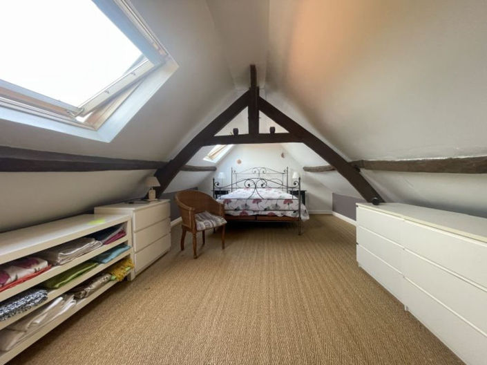 Image No.14-3 Bed Property for sale