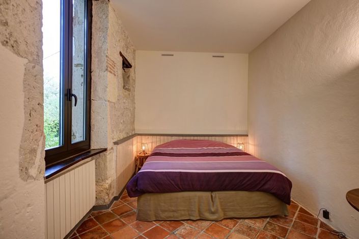 Image No.13-5 Bed Property for sale