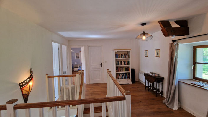 Image No.7-4 Bed Property for sale