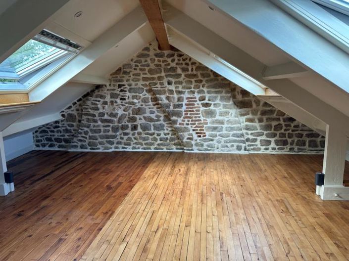 Image No.14-4 Bed Property for sale