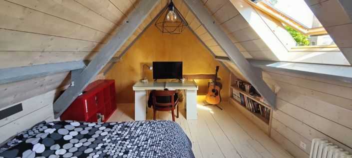 Image No.20-3 Bed Property for sale