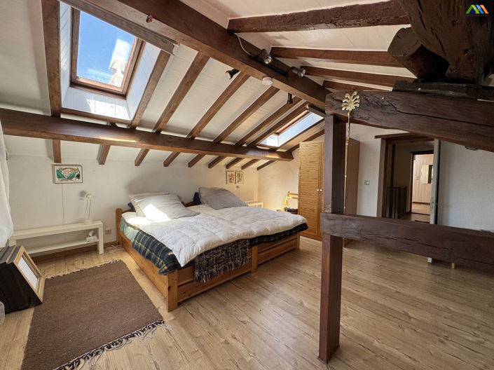 Image No.22-4 Bed Property for sale