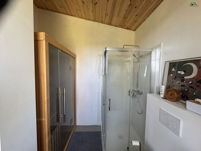 Image No.23-4 Bed Property for sale