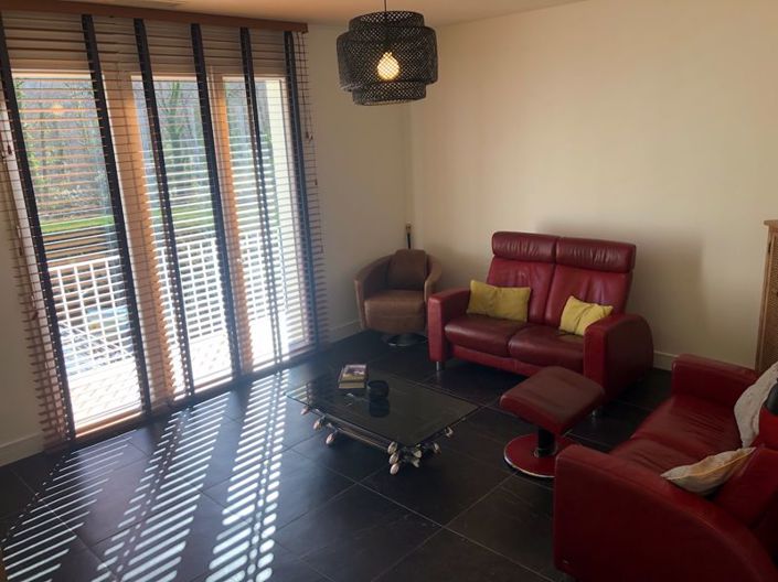 Image No.24-2 Bed Property for sale