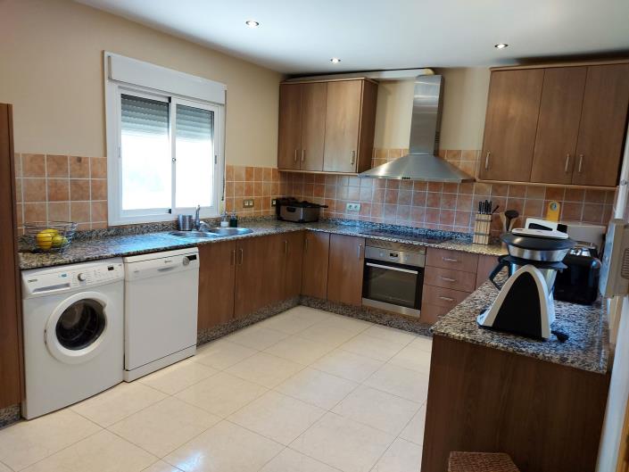 Image No.30-3 Bed Villa / Detached for sale