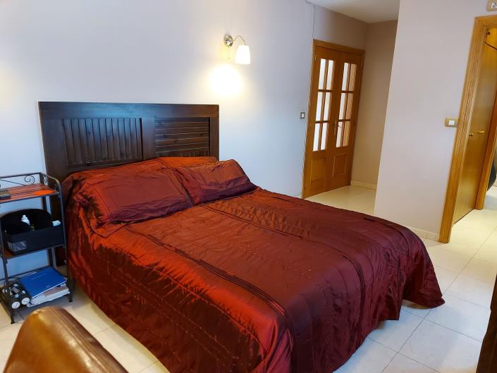 Image No.33-3 Bed Villa / Detached for sale