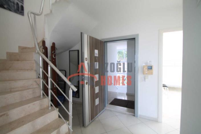 Image No.15-3 Bed Duplex for sale