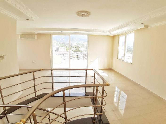 Image No.21-3 Bed Duplex for sale