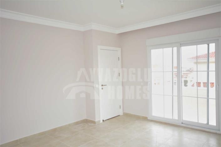 Image No.2-3 Bed House/Villa for sale