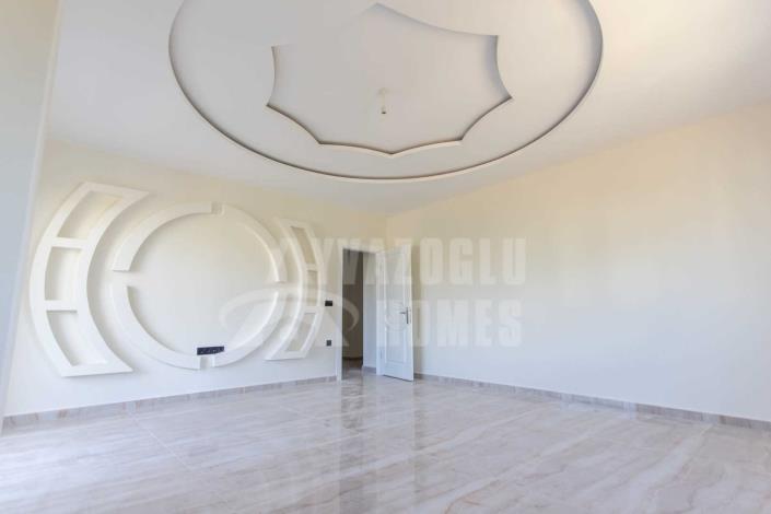 Image No.24-2 Bed Apartment for sale