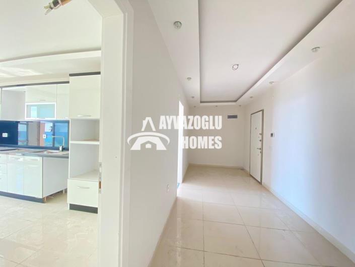 Image No.9-3 Bed Apartment for sale