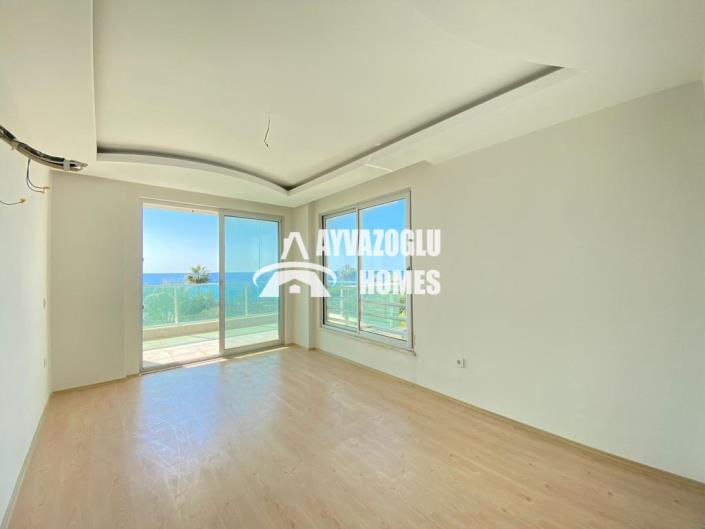 Image No.11-3 Bed Apartment for sale