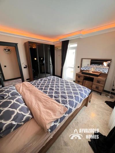 Image No.10-4 Bed Apartment for sale