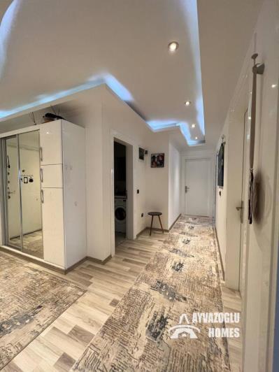 Image No.10-3 Bed Apartment for sale