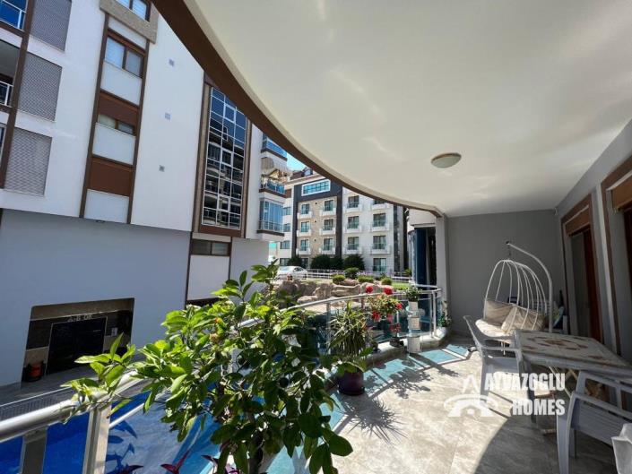 Image No.11-3 Bed Apartment for sale