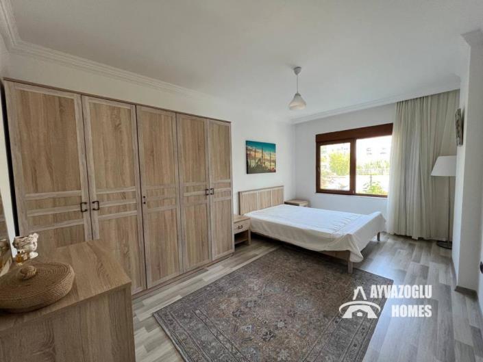 Image No.17-3 Bed Apartment for sale