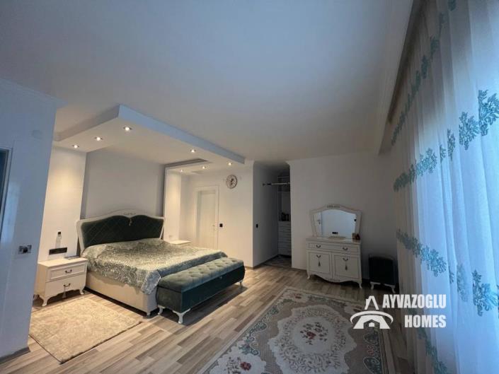 Image No.26-3 Bed Apartment for sale