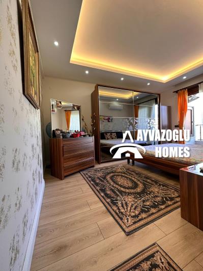 Image No.23-4 Bed Apartment for sale