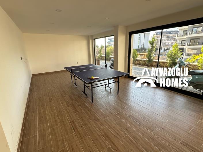 Image No.18-3 Bed Apartment for sale