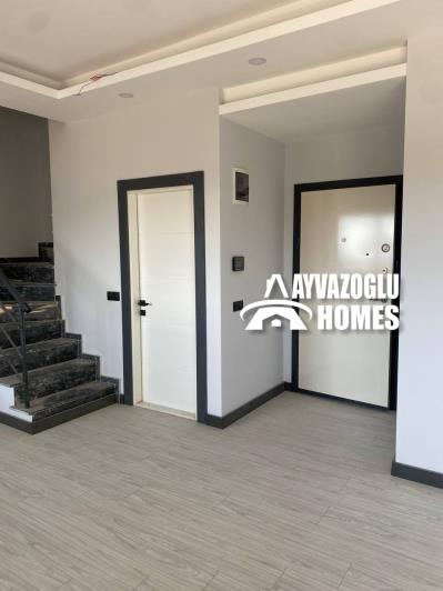 Image No.5-2 Bed Duplex for sale