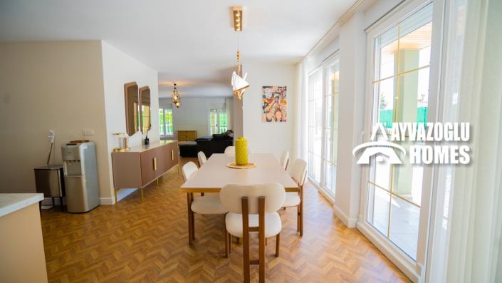 Image No.6-3 Bed Villa for sale